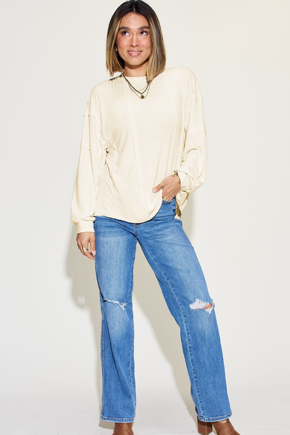 Basic Bae Full Size Ribbed Round Neck Long Sleeve T-Shirt Basic Bae Full Size Ribbed Round Neck Long Sleeve T-Shirt